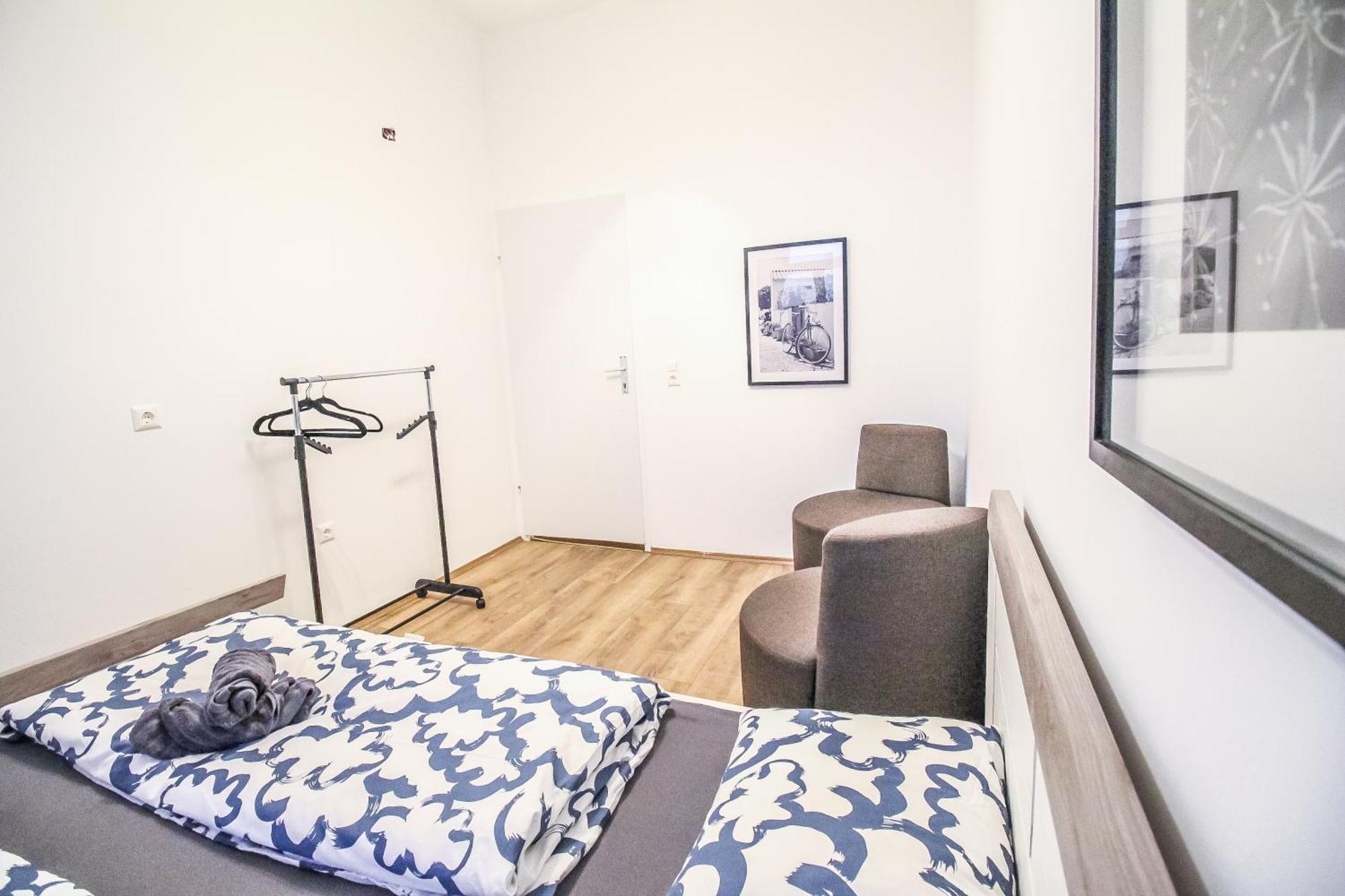 Comfortable In The Alterlaa Area Lv6 Gazde/Camere de închiriat *